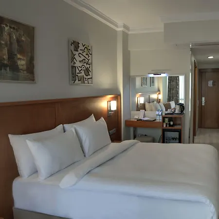 Orka Royal & 4* Istanbul