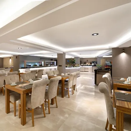 Orka Royal & Hotel Istambul