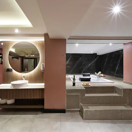 Hotel Orka Royal & Istanbul