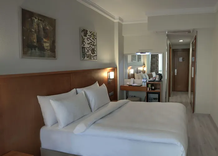 Orka Royal & 4* Estambul