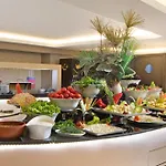 奥卡皇家spa酒店 4*