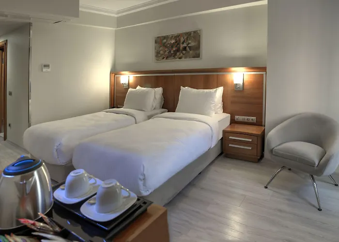 Hotel Orka Royal & 4*